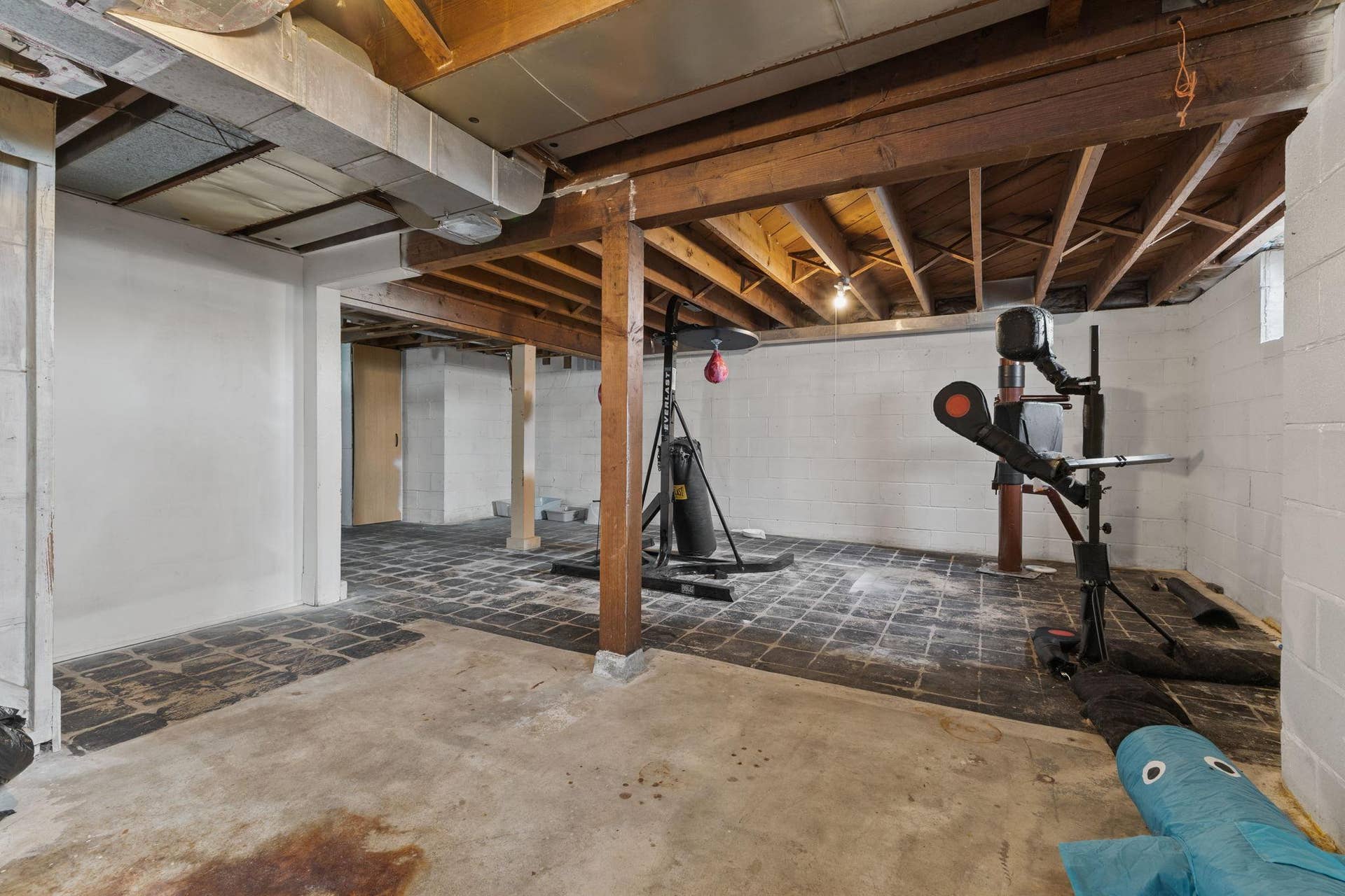 5301 Brooklyn Boulevard, Brooklyn Center, MN 55429 Unfinished Full Basement