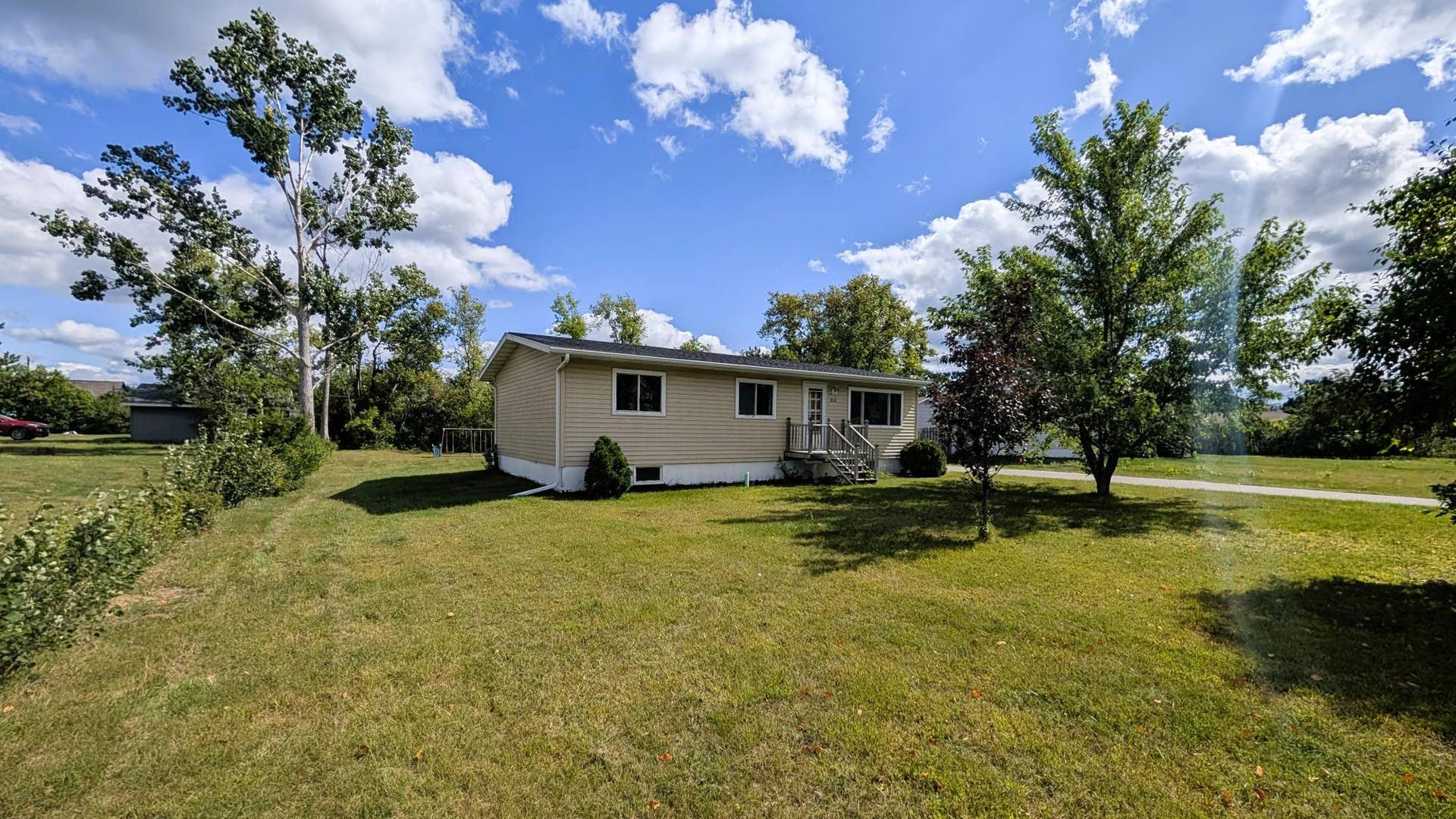 216 Stoner Avenue SE, Bemidji, MN 56601 PXL_20260909_184104307.jpg
