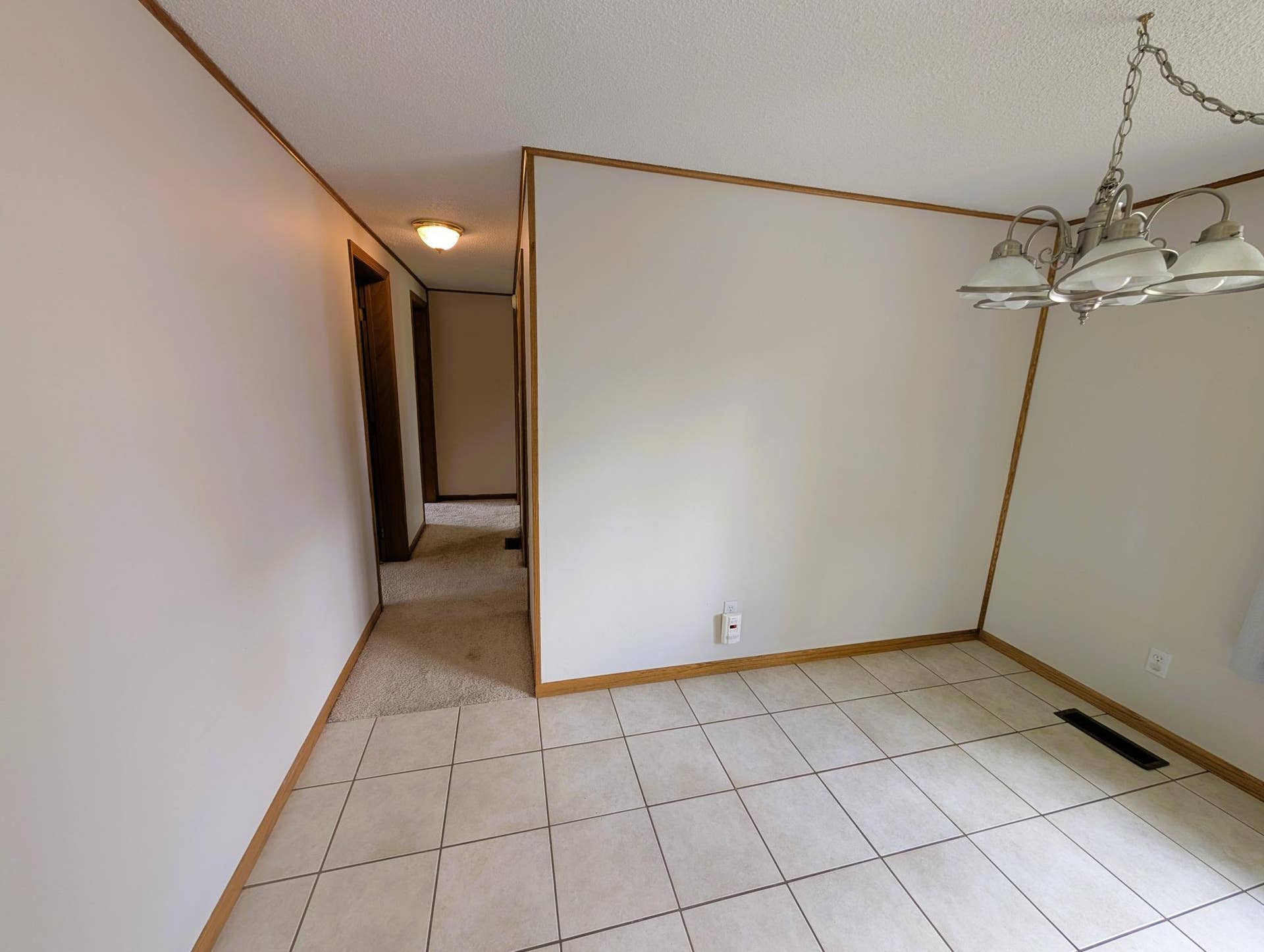 216 Stoner Avenue SE, Bemidji, MN 56601 PXL_20260909_183607377.jpg