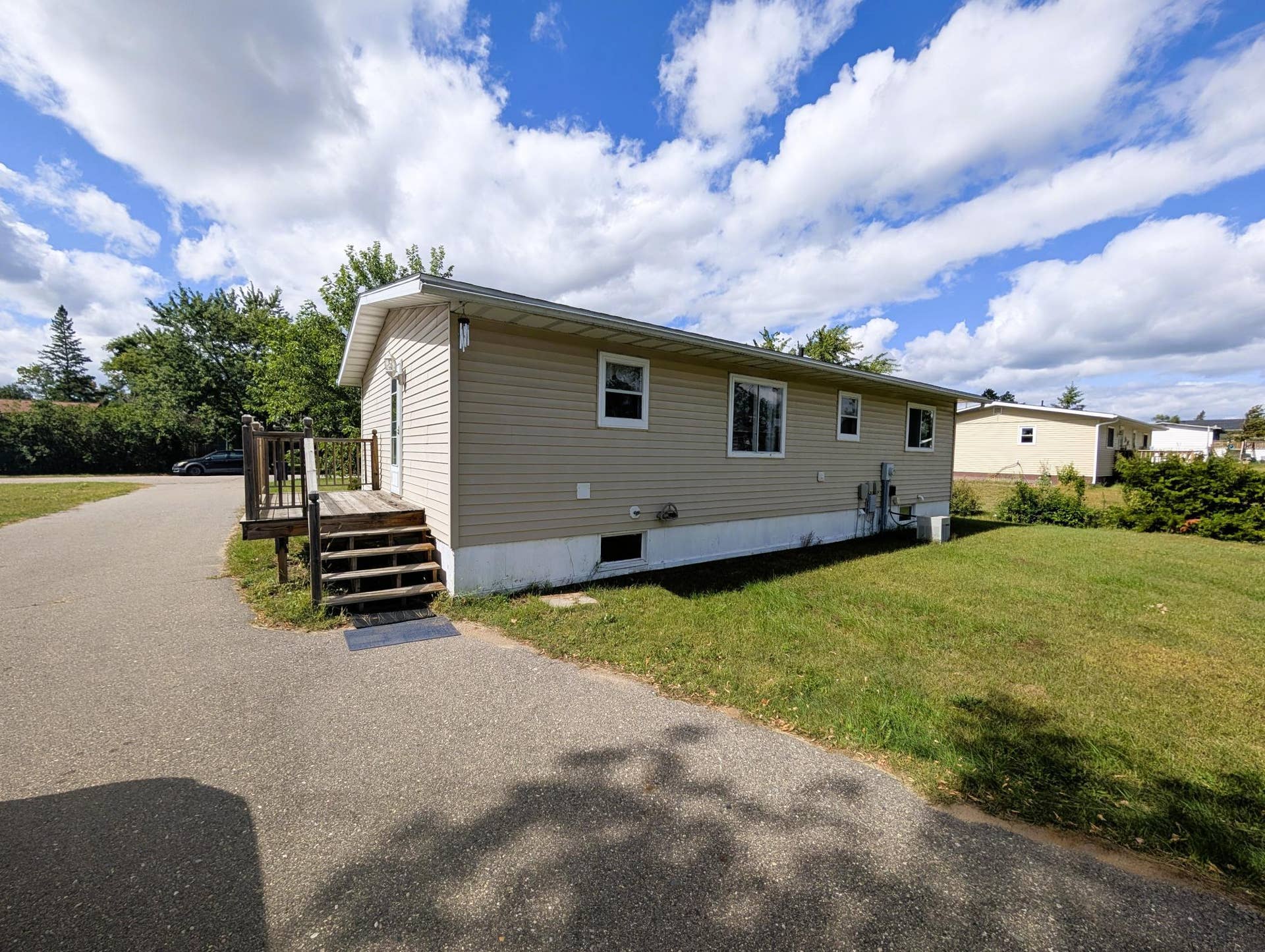 216 Stoner Avenue SE, Bemidji, MN 56601 PXL_20260909_184016376.jpg