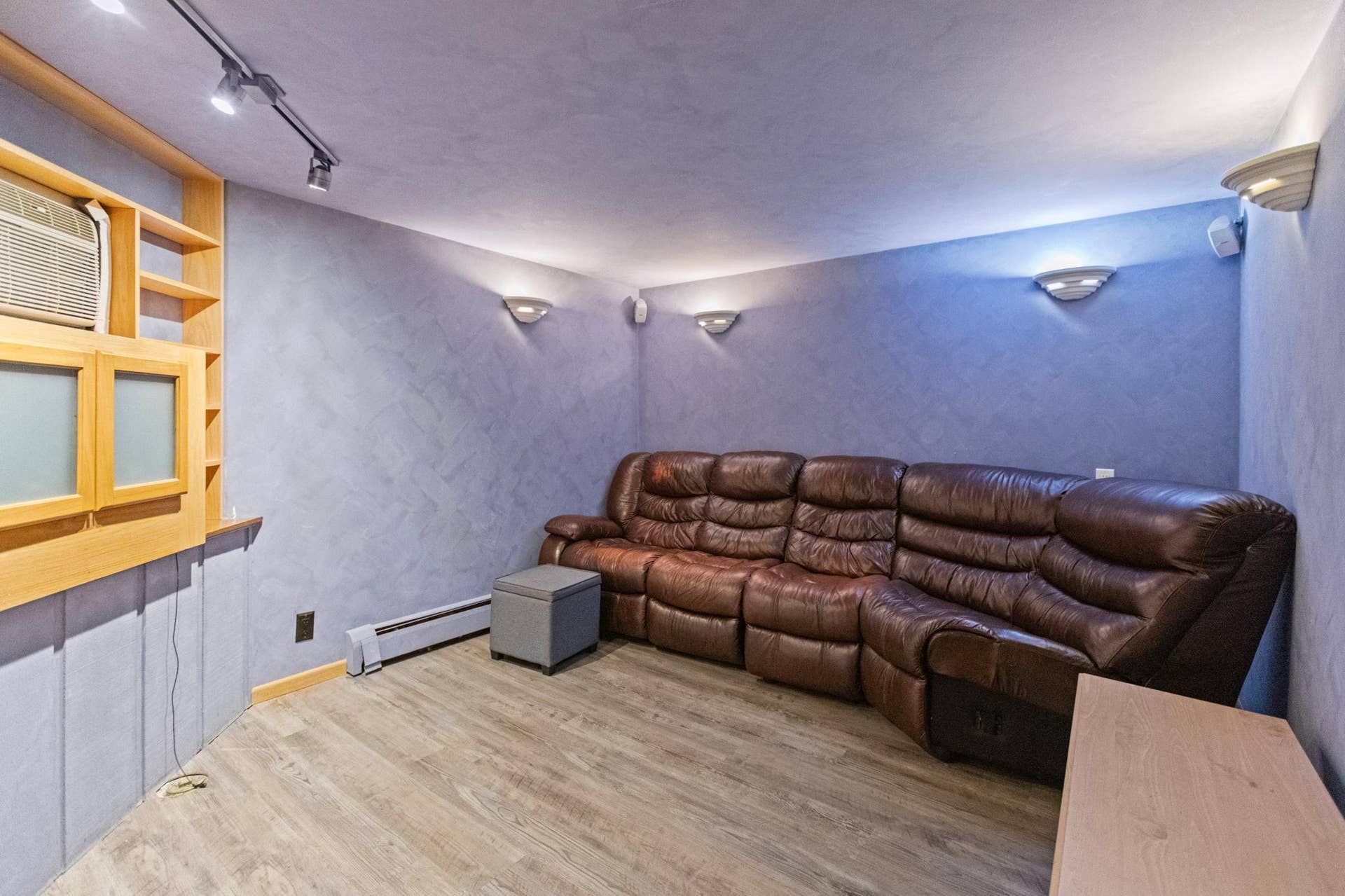 Theatre for in-law unit
