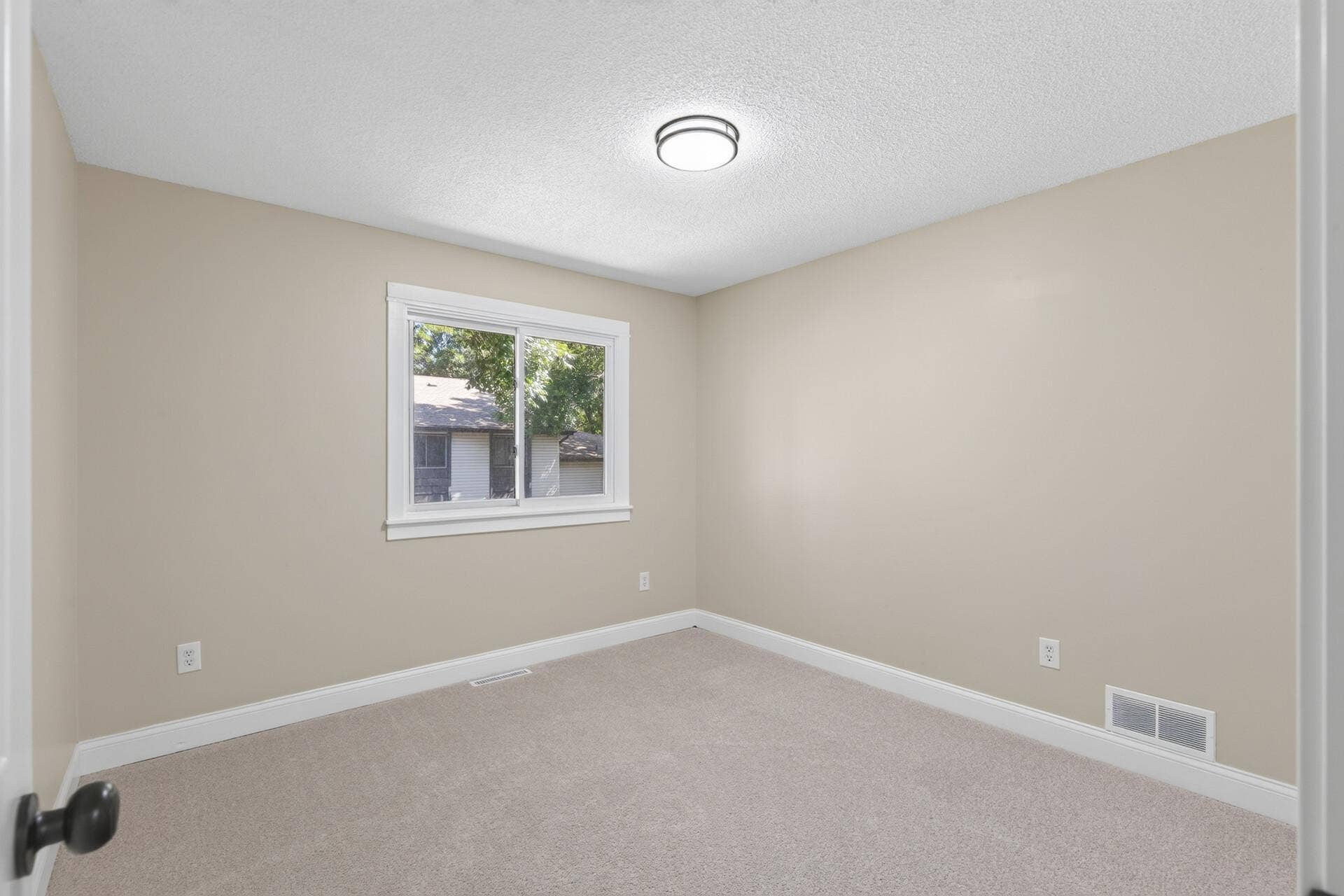 7735 York Lane N, Brooklyn Park, MN 55443 7735 York Lane N, Brooklyn Park, MN 55443
