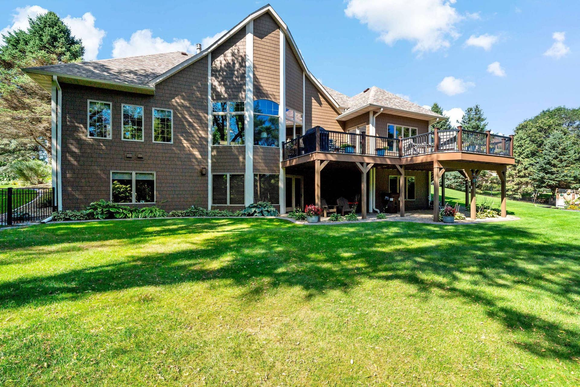 9576 51st Street N, Lake Elmo, MN 55042 14-web-or-mls-9576 51st St Lake Elmo MN_0013.jpg