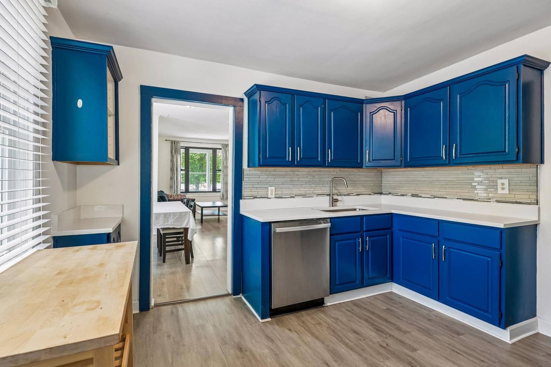 3014 E 26th Street, 67, Minneapolis, MN 55406 Stainless steel appliances and new dishwasher in 2024.