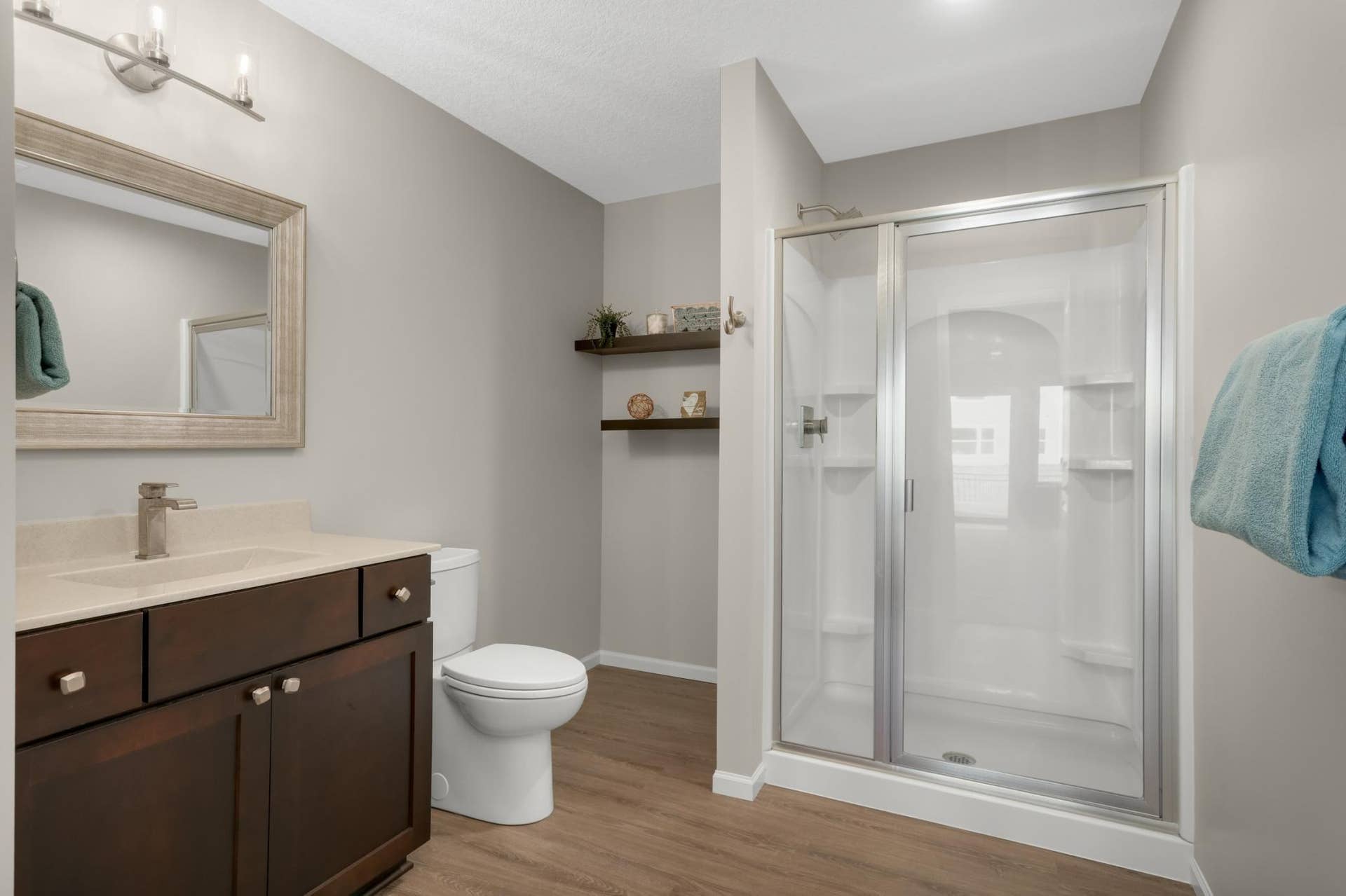 9354 Summerlin Road, Woodbury, MN 55129 Lower level bathroom