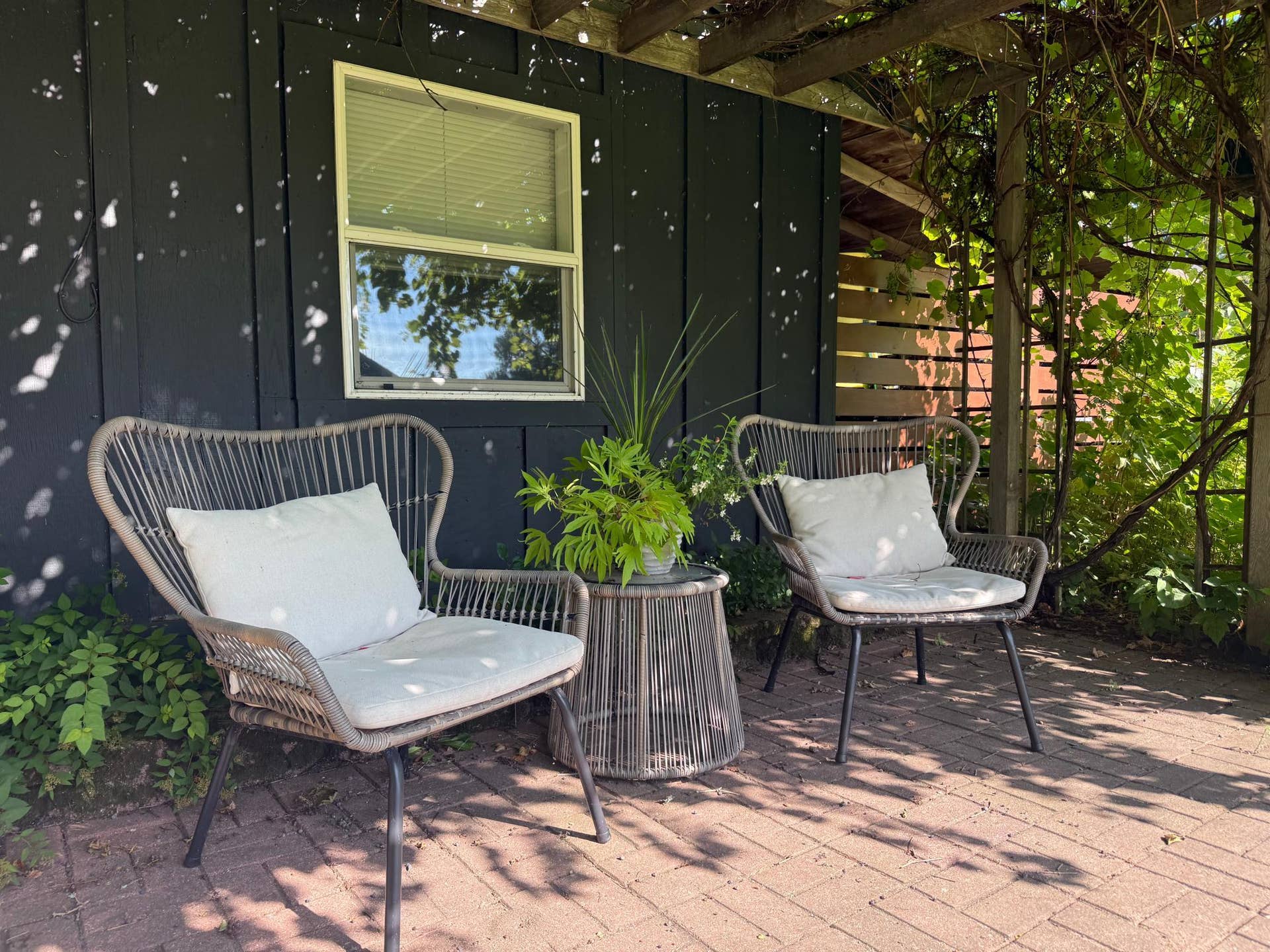7206 Birchmont Ct. NE, Bemidji, MN 56601 Guest House Patio