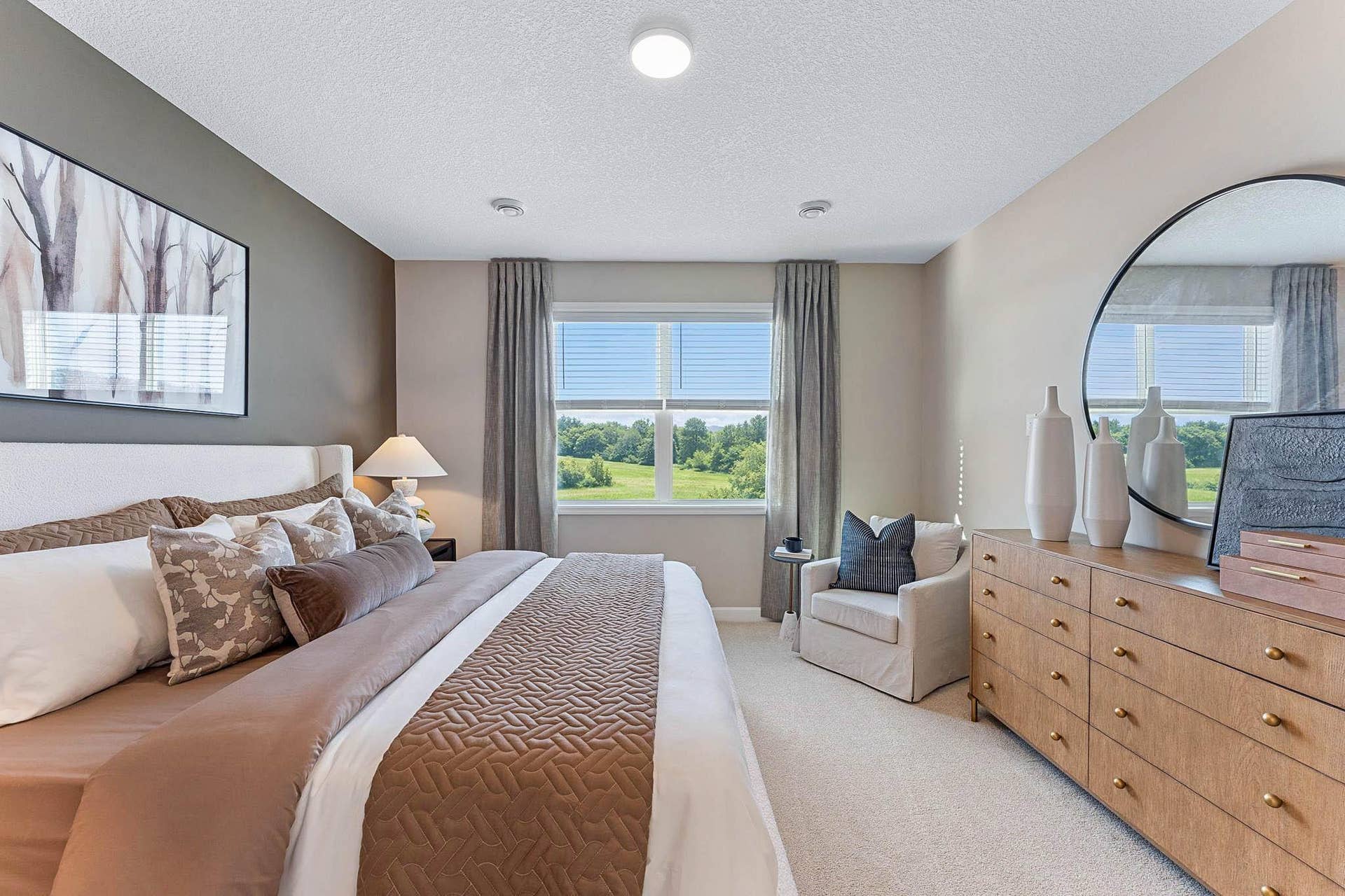 5222 Long Pointe Bay, Woodbury, MN 55129 (All photos are of the actual model home.)