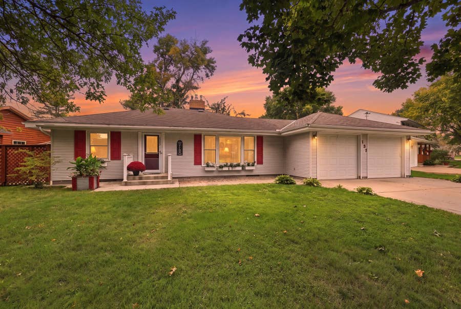Property photo for 137 N Morningside Drive, Le Sueur, MN