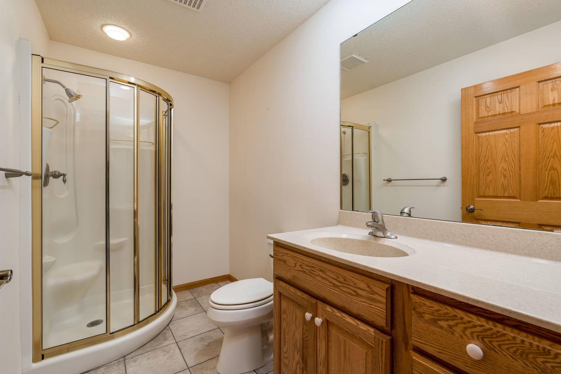 749 Grayhawk Circle, Mankato, MN 56001 28-web-or-mls-749-grayhawk-cir.jpg