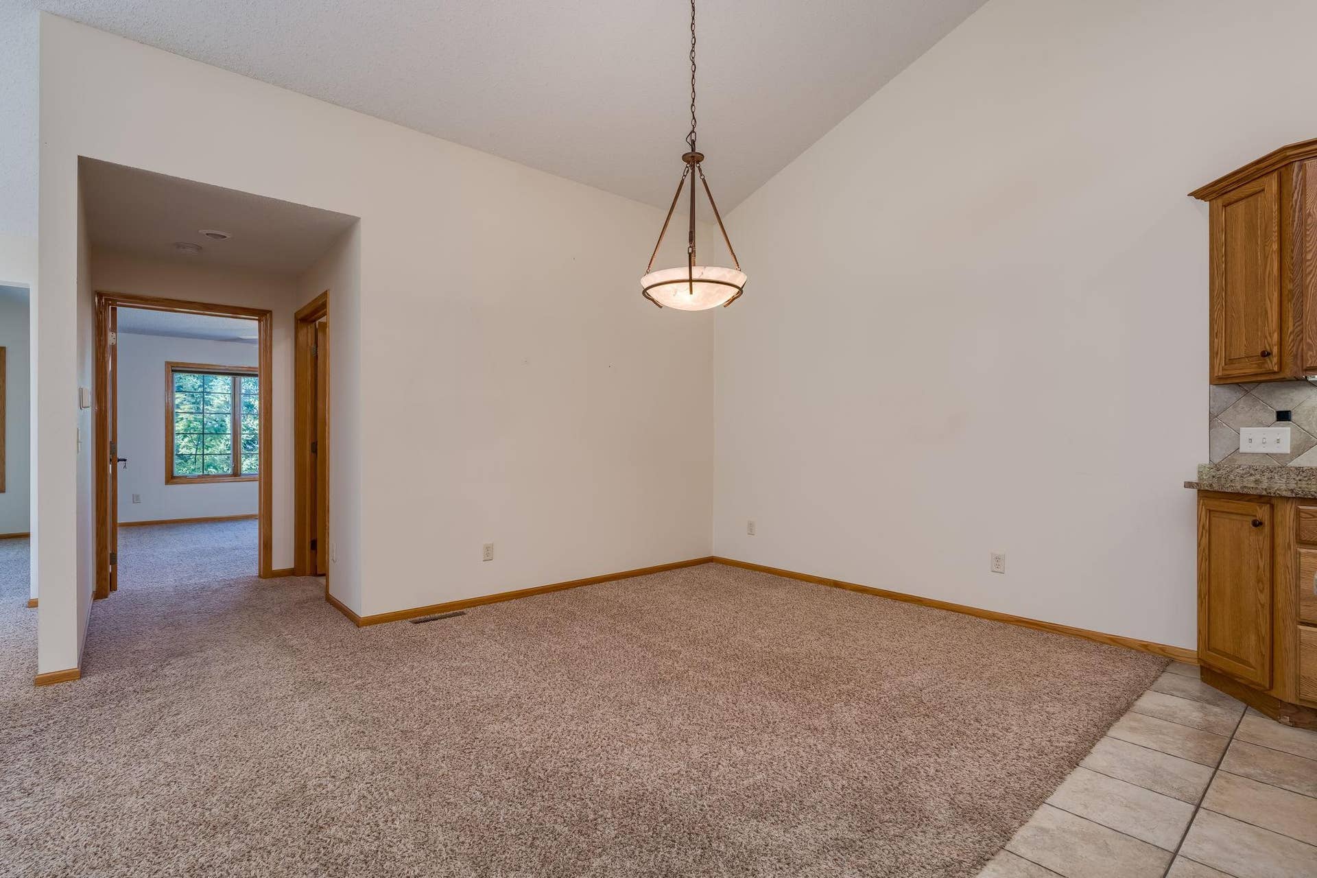 749 Grayhawk Circle, Mankato, MN 56001 15-web-or-mls-749-grayhawk-cir.jpg