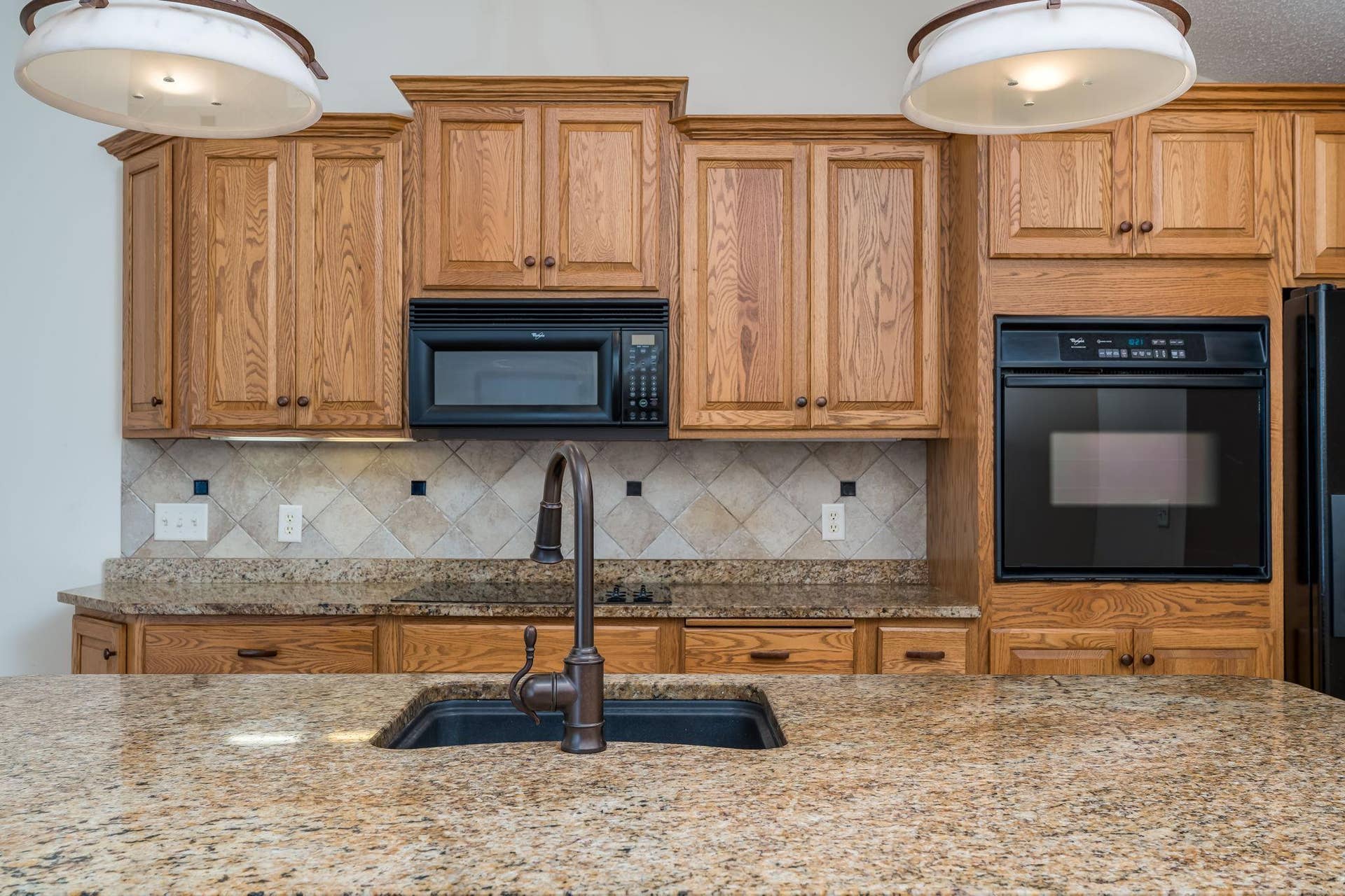 749 Grayhawk Circle, Mankato, MN 56001 20-web-or-mls-749-grayhawk-cir.jpg