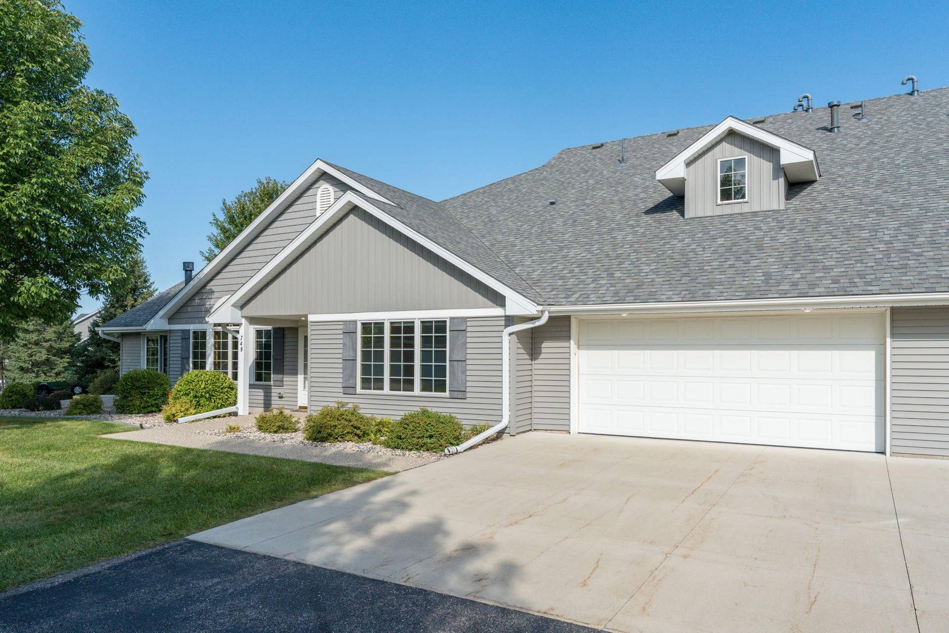 749 Grayhawk Circle, Mankato, MN 56001 1-web-or-mls-749-grayhawk-cir.jpg