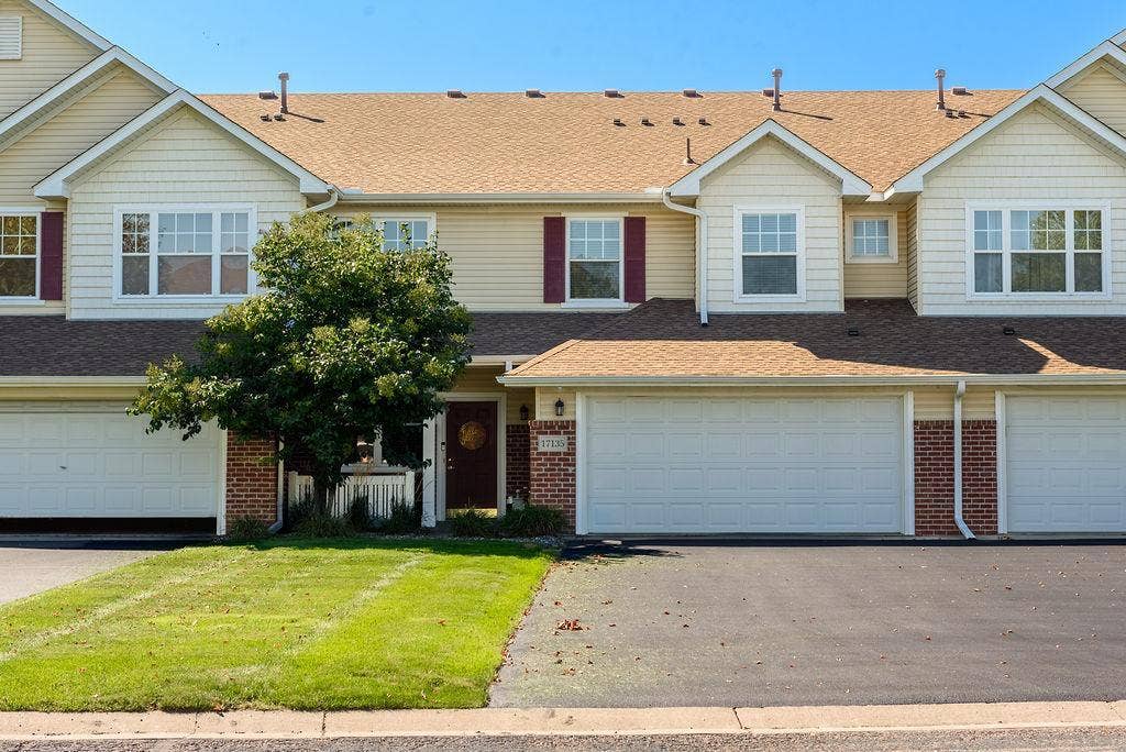 17135 Embers Avenue, #2102, Farmington, MN 55024 17135 Embers Avenue, #2102, Farmington, MN 55024