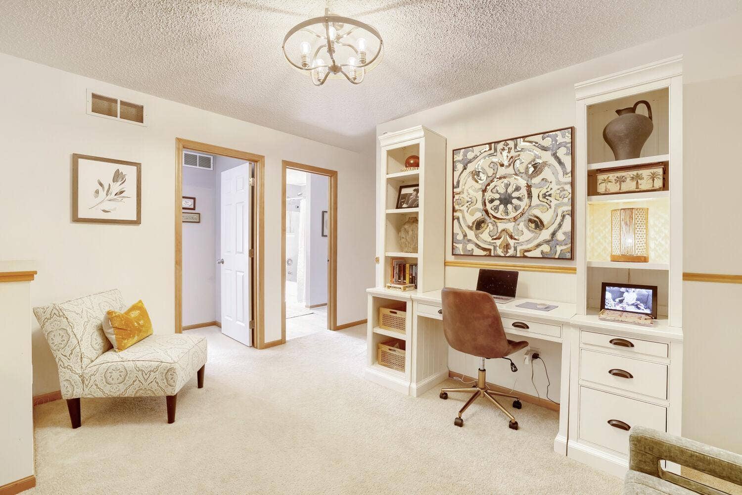 13457 Europa Court N, #3, Hugo, MN 55038 13457 Europa ct N unit 3 - Web Quality - 021 - 18 Family Room.jpg