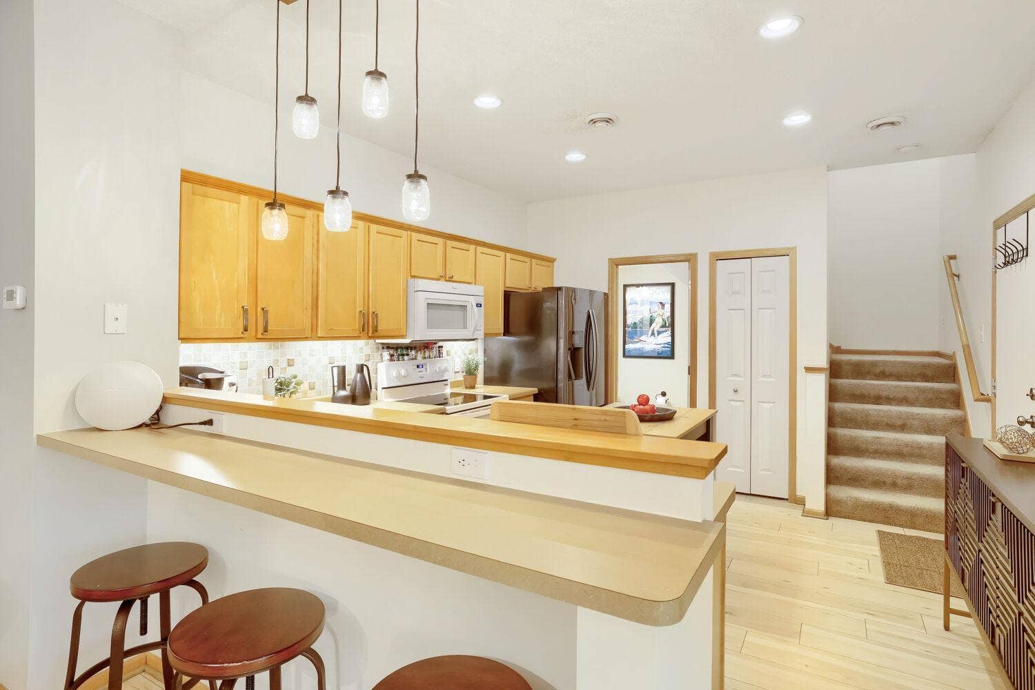 13457 Europa Court N, #3, Hugo, MN 55038 13457 Europa ct N unit 3 - Web Quality - 020 - 17 Breakfast Area.jpg