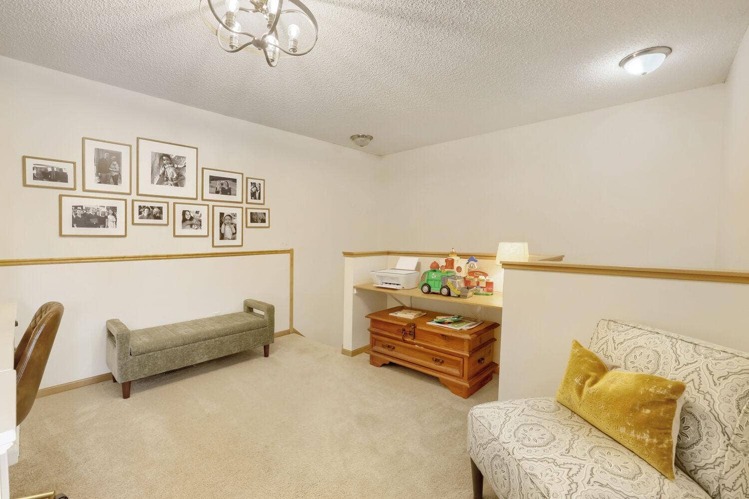 13457 Europa Court N, #3, Hugo, MN 55038 13457 Europa ct N unit 3 - Web Quality - 022 - 19 Family Room.jpg