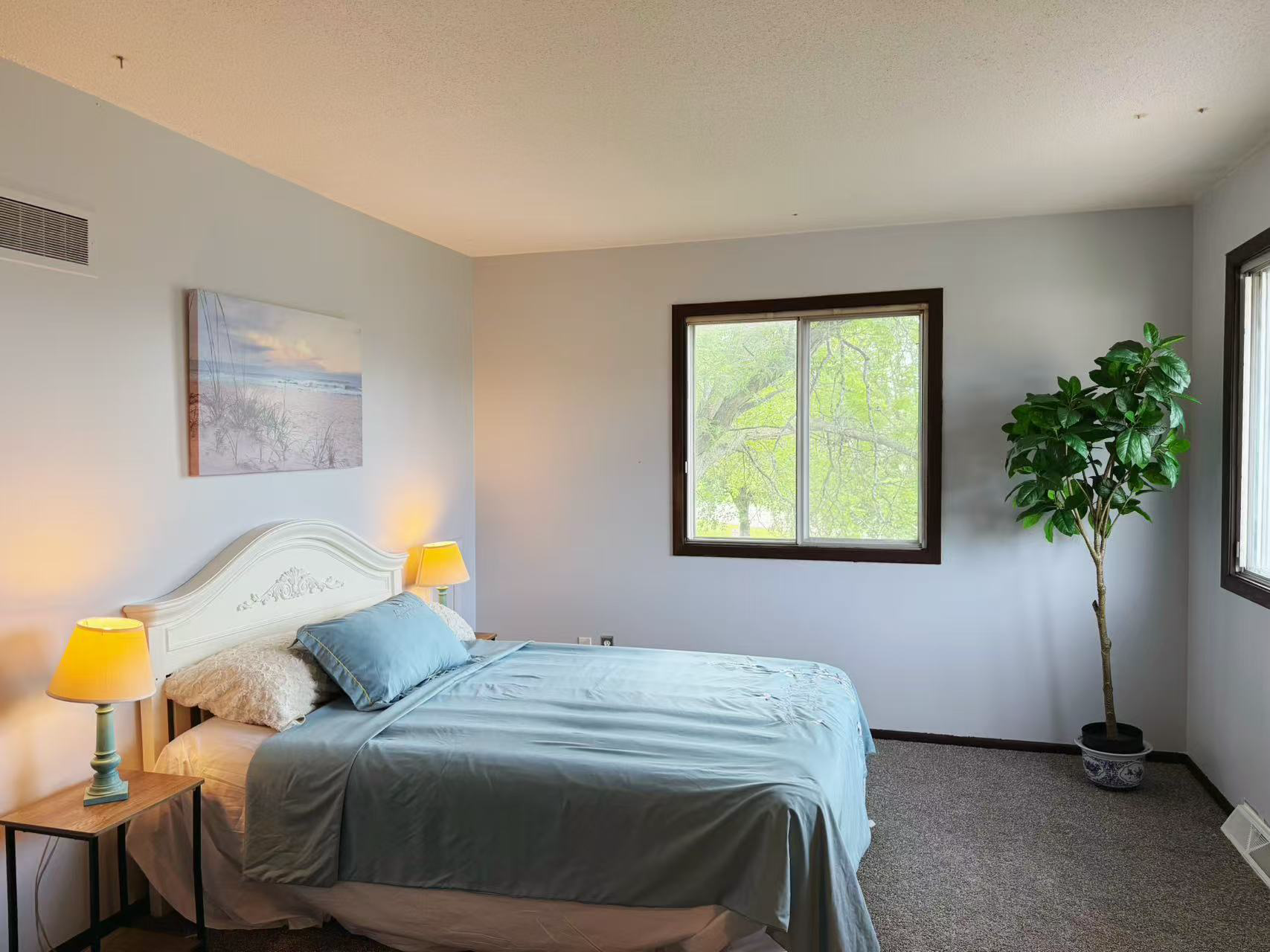 2342 Dorland Drive, Maplewood, MN 55119 Image1 (5).png