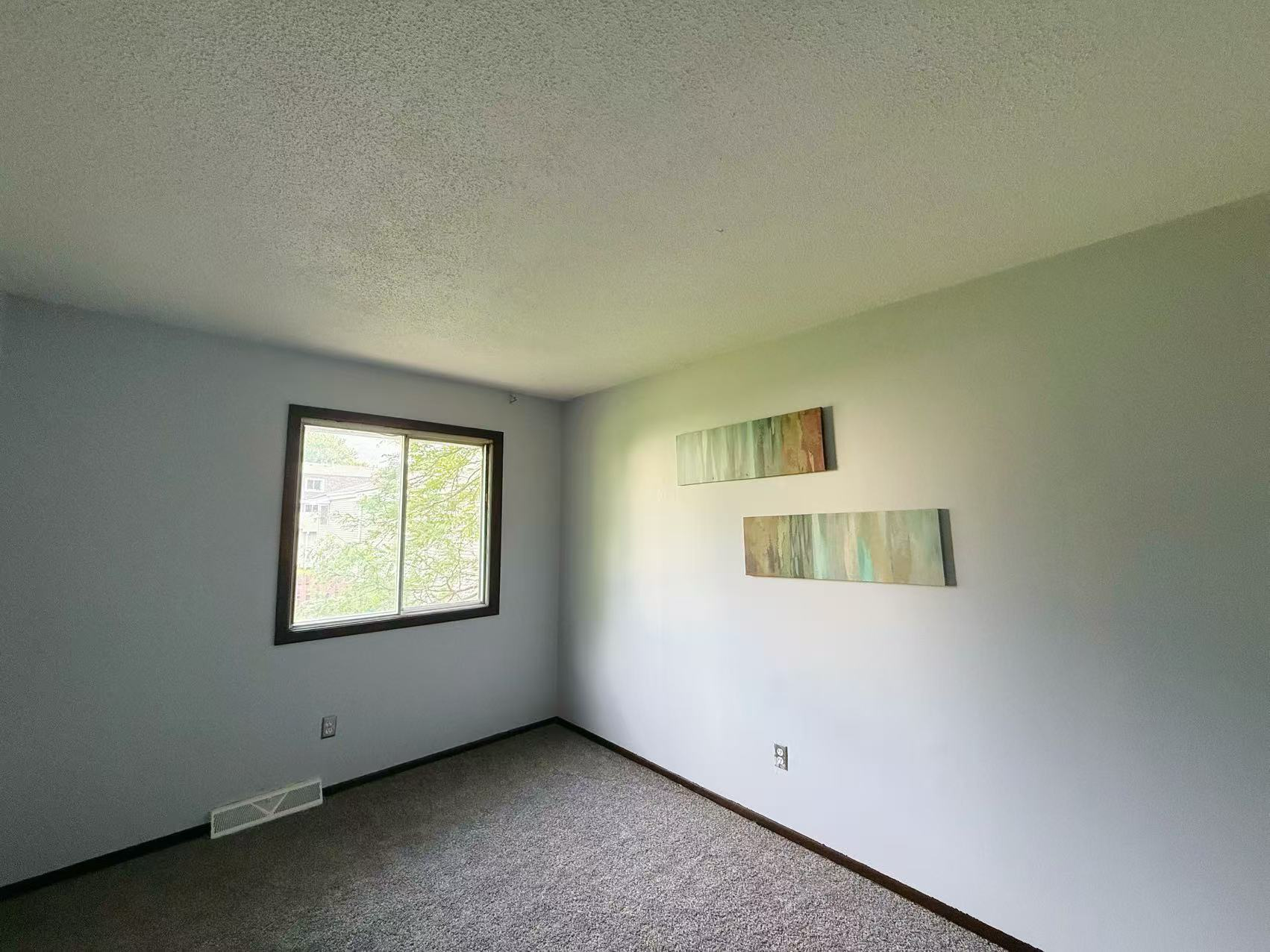 2342 Dorland Drive, Maplewood, MN 55119 Image3 (2).png