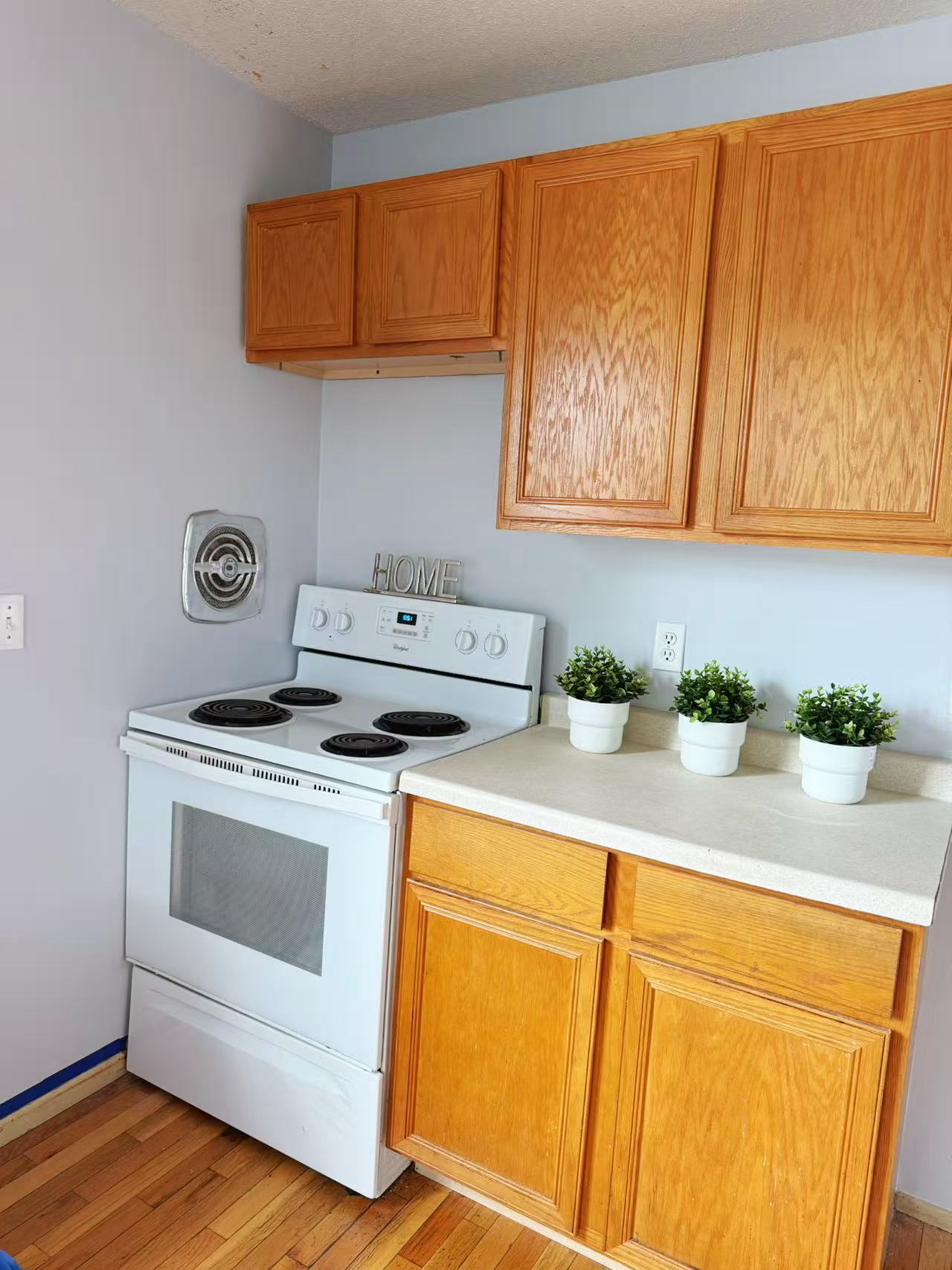2342 Dorland Drive, Maplewood, MN 55119 Image1 (3).png