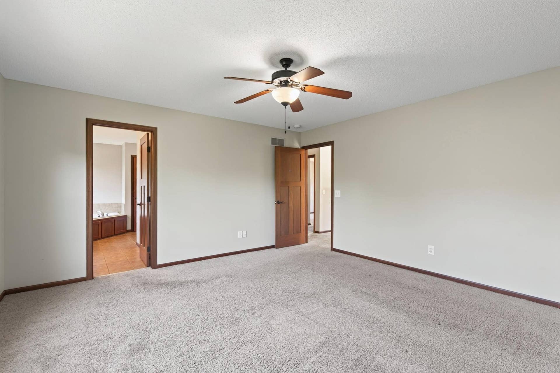 18153 80th Place N, Maple Grove, MN 55311 _JRG0236.jpg