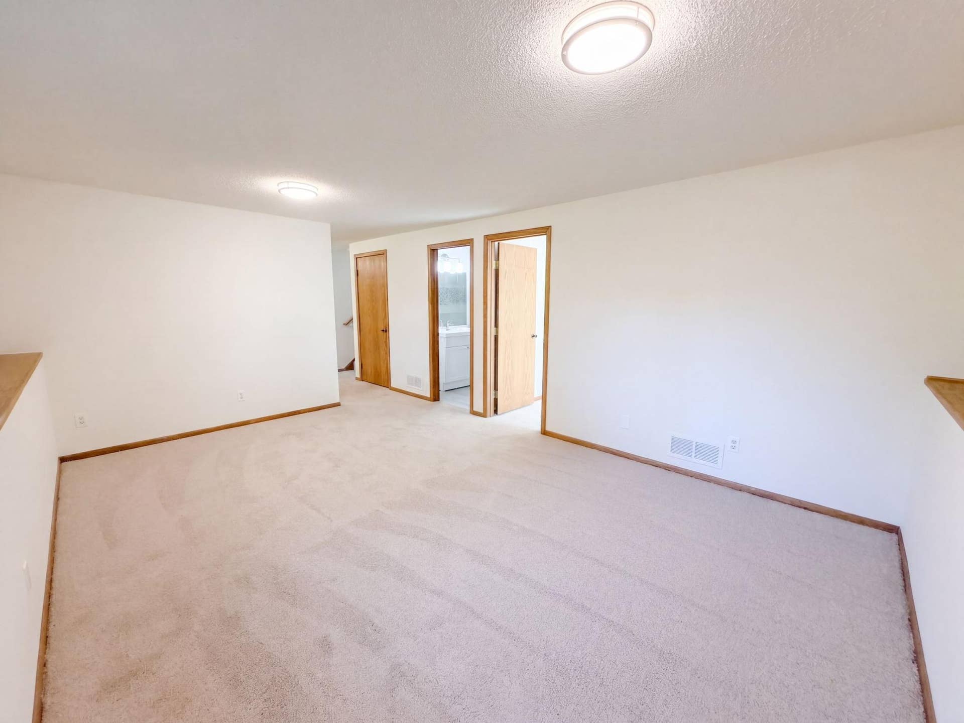 7537 Fairfield Road N, Brooklyn Park, MN 55444 listing_11.jpg