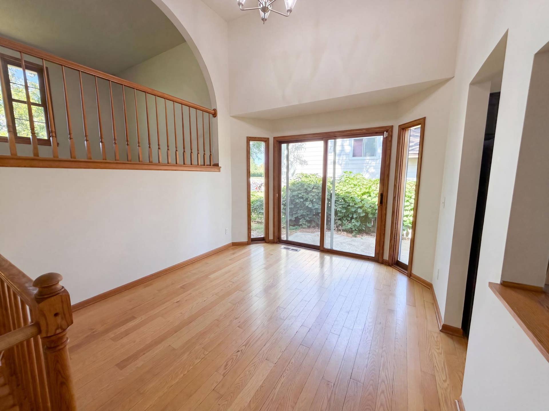 7537 Fairfield Road N, Brooklyn Park, MN 55444 listing_2.jpg