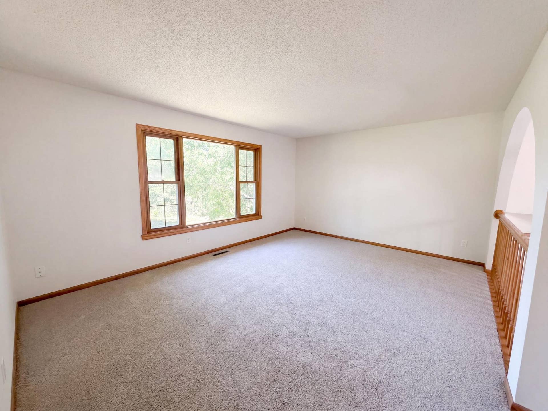 7537 Fairfield Road N, Brooklyn Park, MN 55444 listing_10.jpg