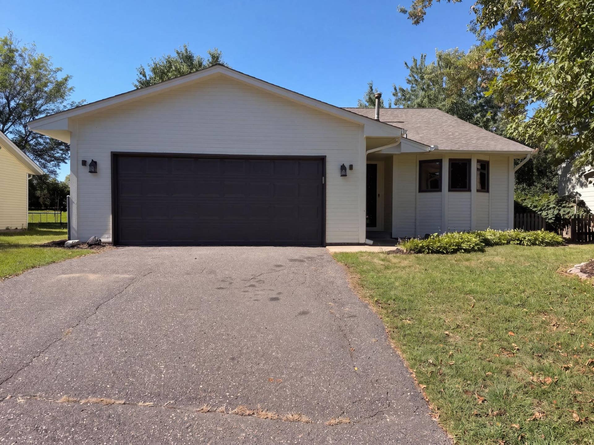 7537 Fairfield Road N, Brooklyn Park, MN 55444 listing_0.jpg