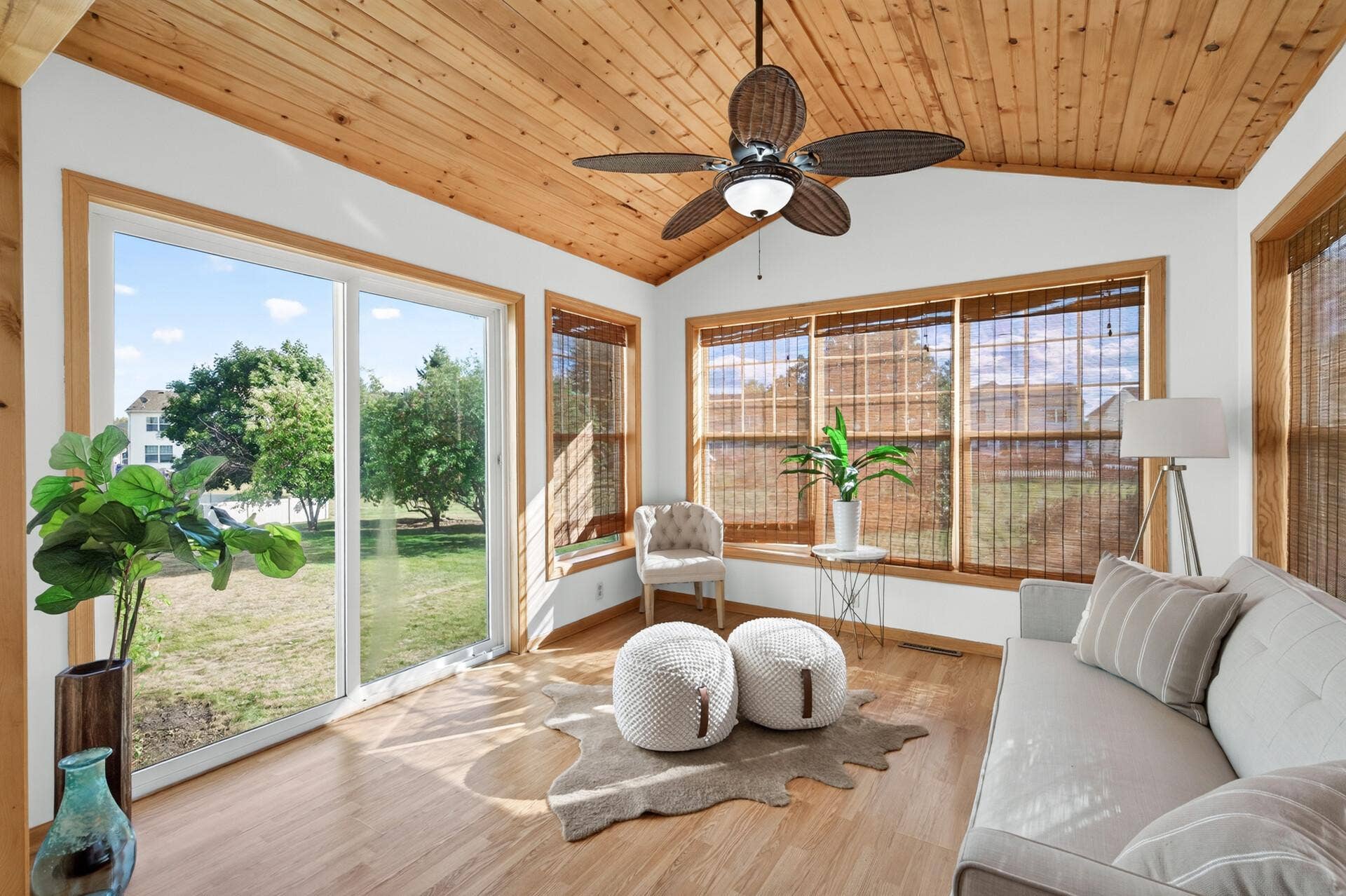 12141 85th Place N, Maple Grove, MN 55369 Sunroom