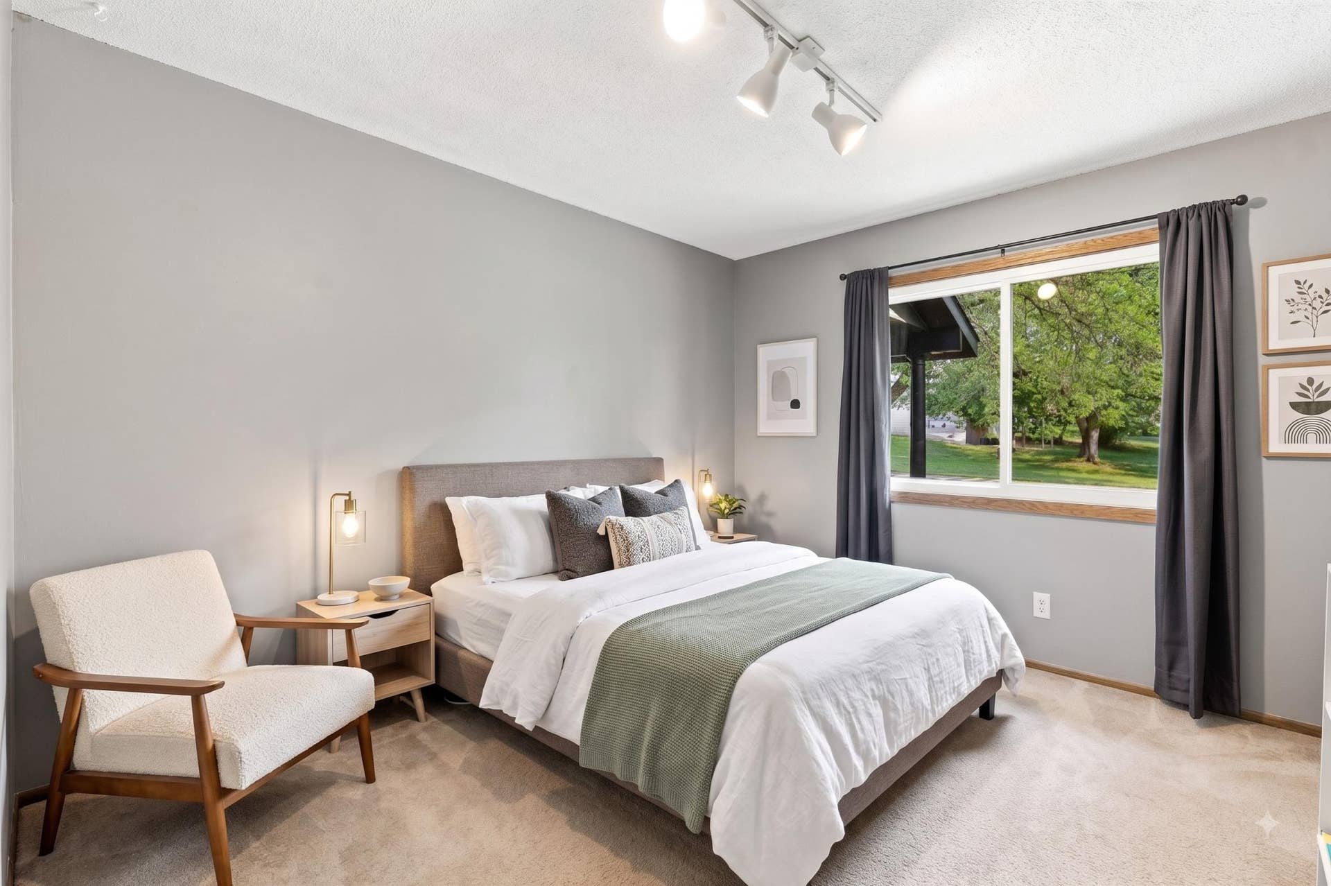 6649 Buckingham Road, Woodbury, MN 55125 Bedroom 3 Main Level Virtually Staged.jpg