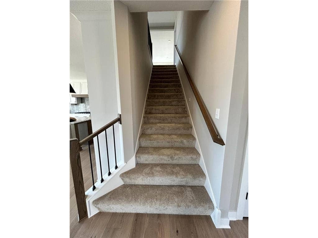4097 Arbor Drive, Woodbury, MN 55129 4097 Arbor Drive, Woodbury, MN 55129