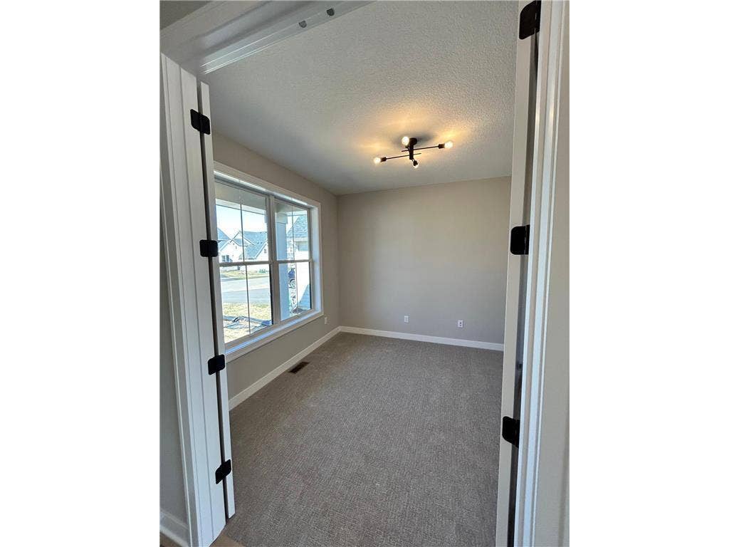 4097 Arbor Drive, Woodbury, MN 55129 4097 Arbor Drive, Woodbury, MN 55129