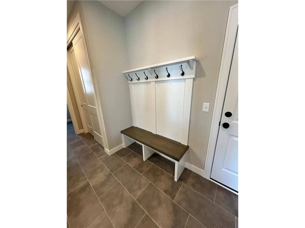 4097 Arbor Drive, Woodbury, MN 55129 4097 Arbor Drive, Woodbury, MN 55129