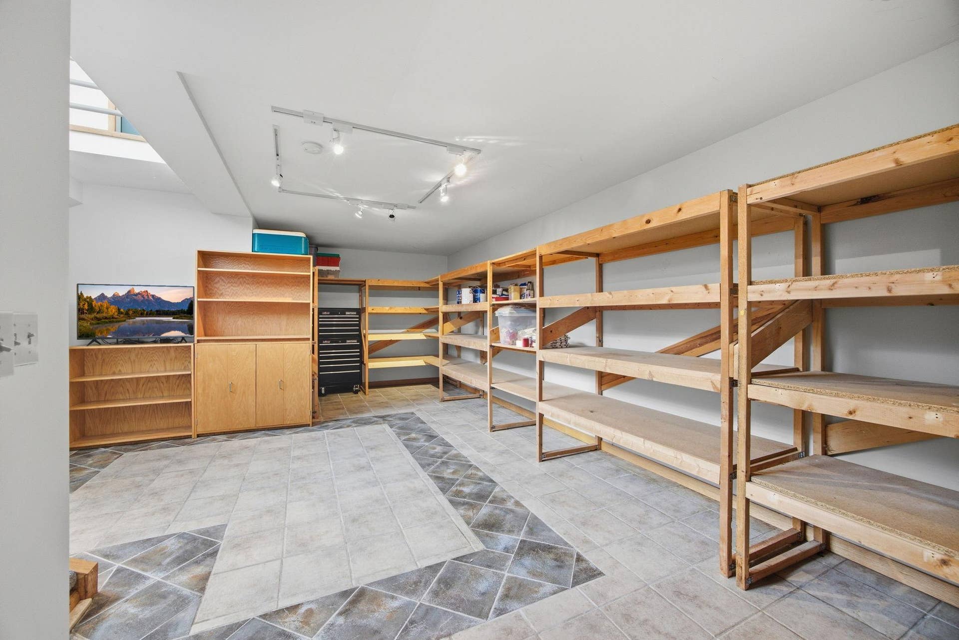 43- Great space for storage.