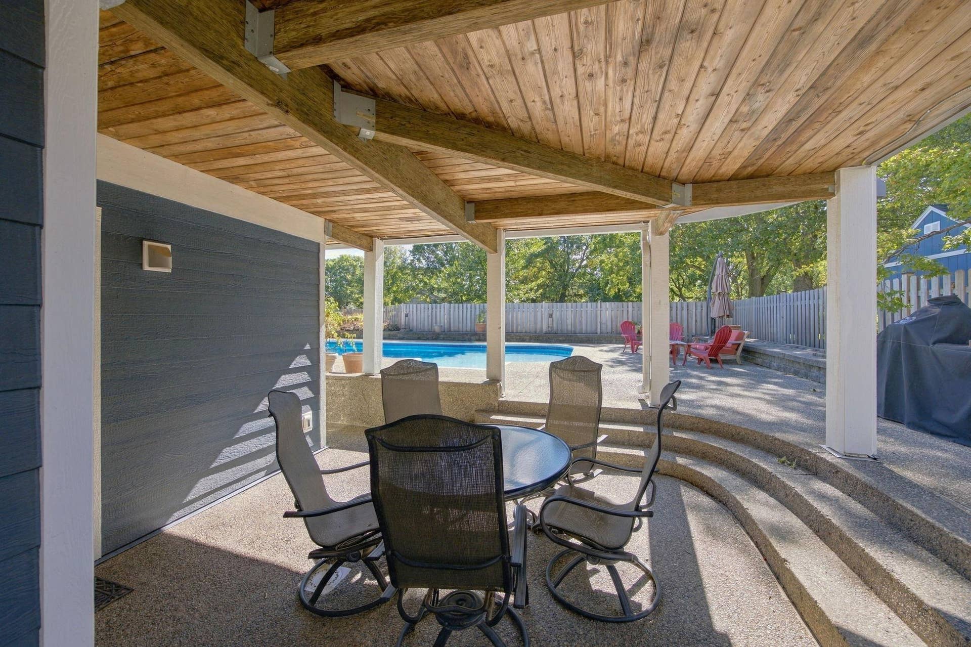 46- Nice covered seating area.