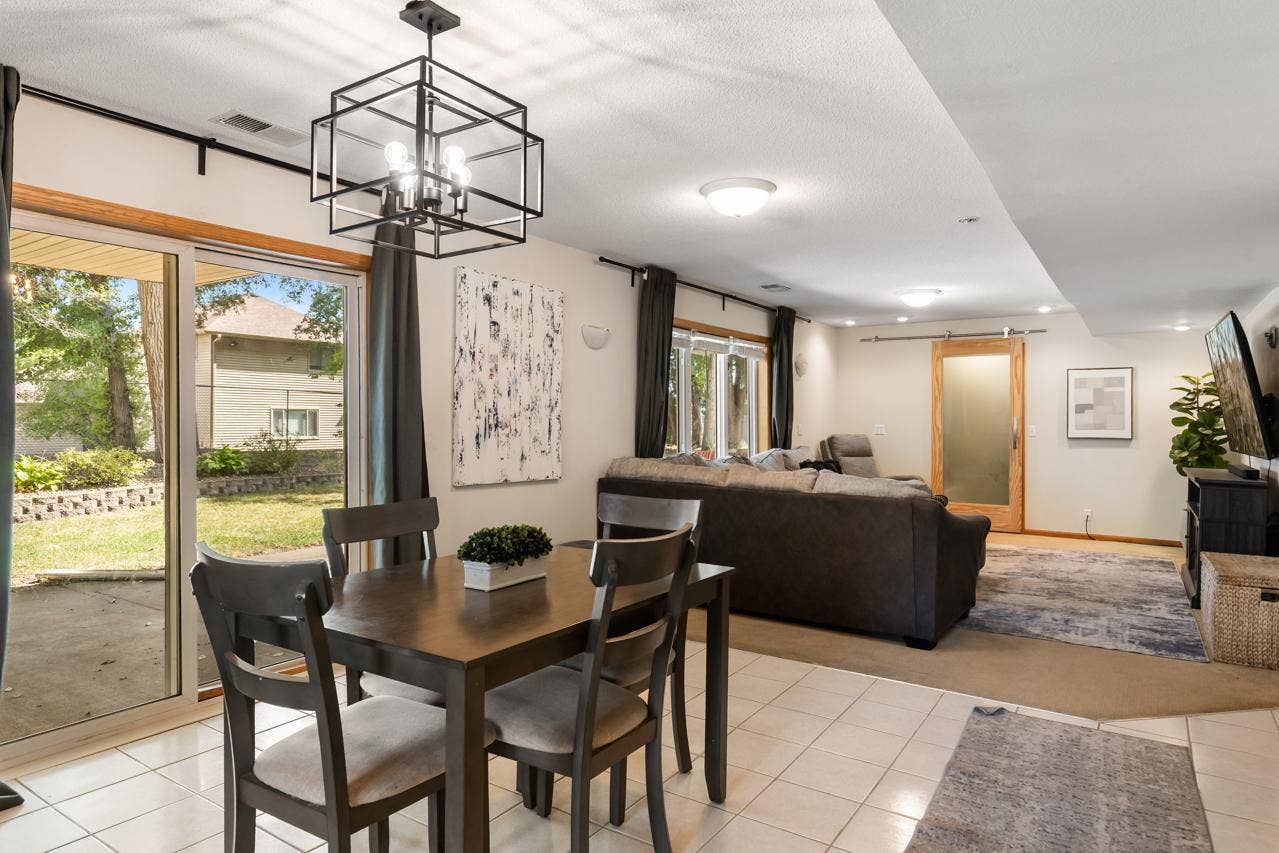 6300 91st Trail N, Brooklyn Park, MN 55445