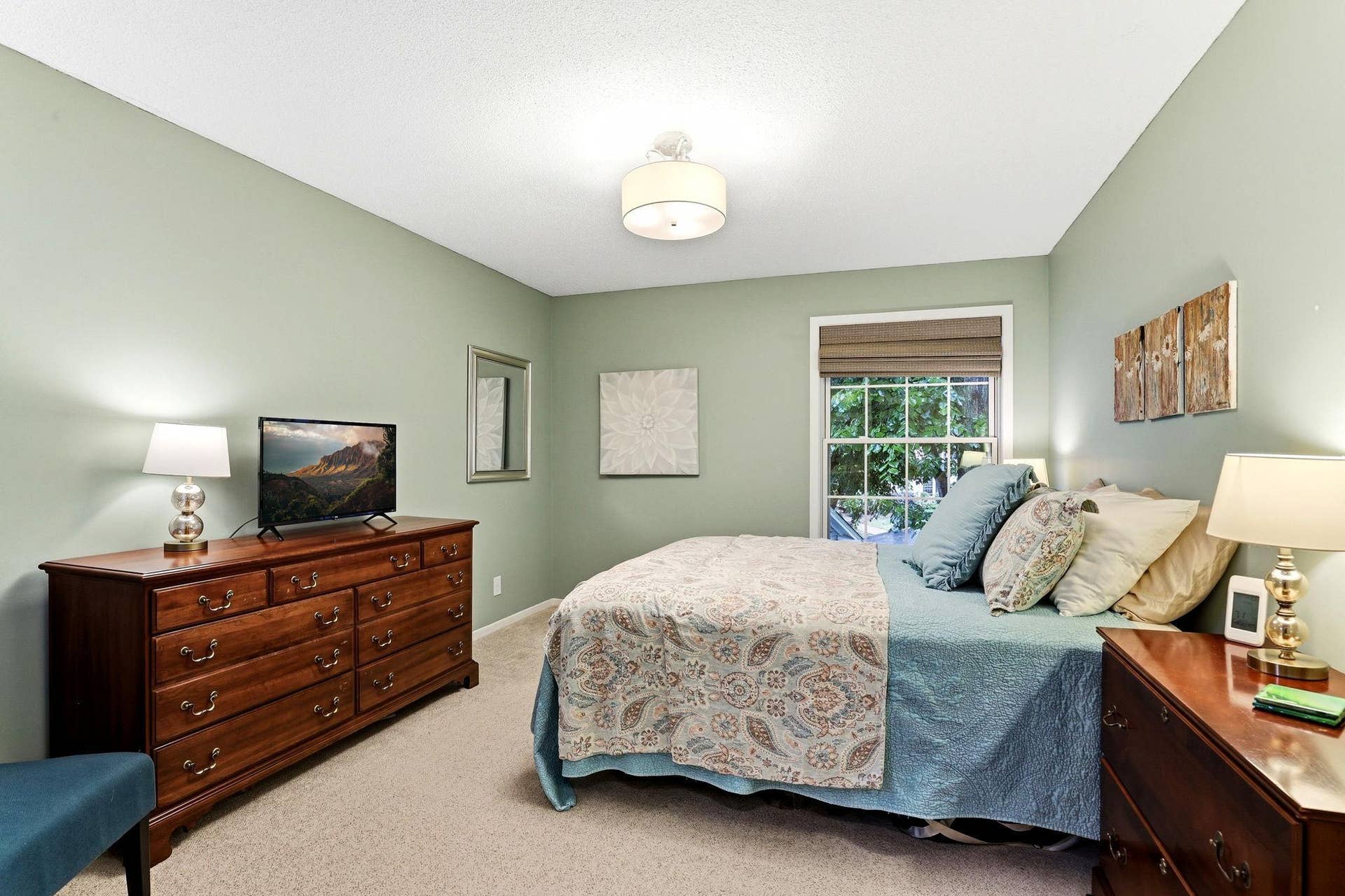 10966 Quebec Avenue S, Bloomington, MN 55438 17-web-or-mls-10966-Quebec-Ave-S-17.jpg