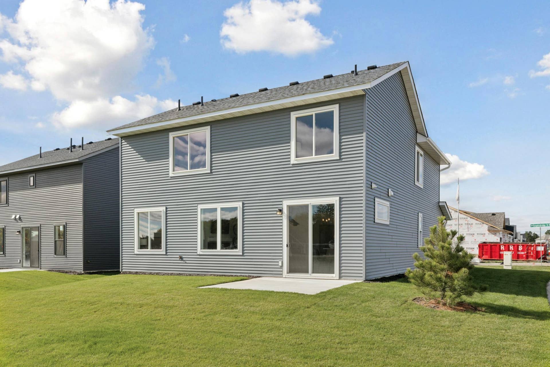 10941 37th Street N, Lake Elmo, MN 55042 Photo taken from previous model with a similar floorplan. While similar, some options shown in the picture may not be included in this pricing. Please ask for a detailed list of included features for this listing.