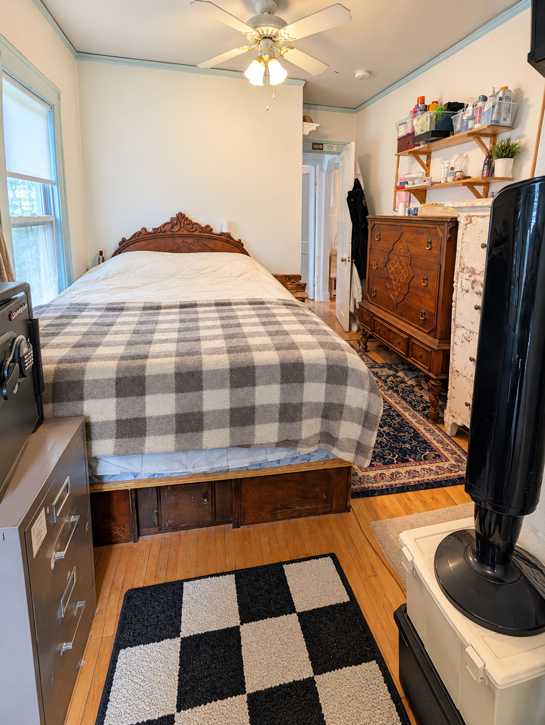2082 Manitou Avenue, 92, Saint Paul, MN 55119 Bedroom 1.png