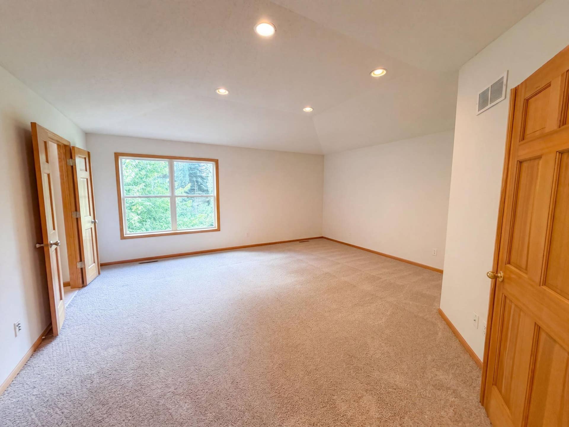 1012 Delano Court, Stillwater, MN 55082 listing_14.jpg