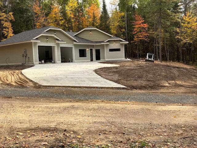 13960 Hilltop Drive NE, Bemidji, MN 56601 Concrete Apron.jpg