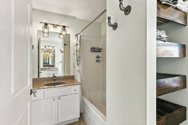 936 Harvest Drive SW, Lonsdale, MN 55046 Private Primary Bathroom Full-Dual Sinks