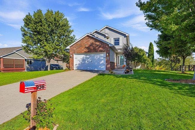 936 Harvest Drive SW, Lonsdale, MN 55046 Wonderful Home