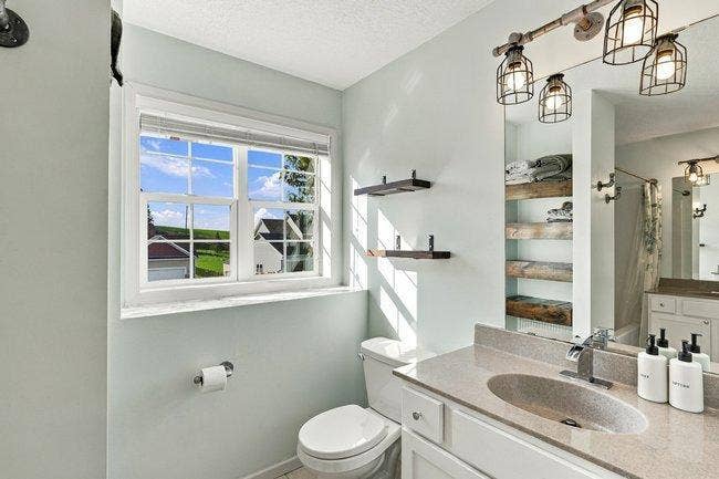 936 Harvest Drive SW, Lonsdale, MN 55046 Private Primary Full Bathroom