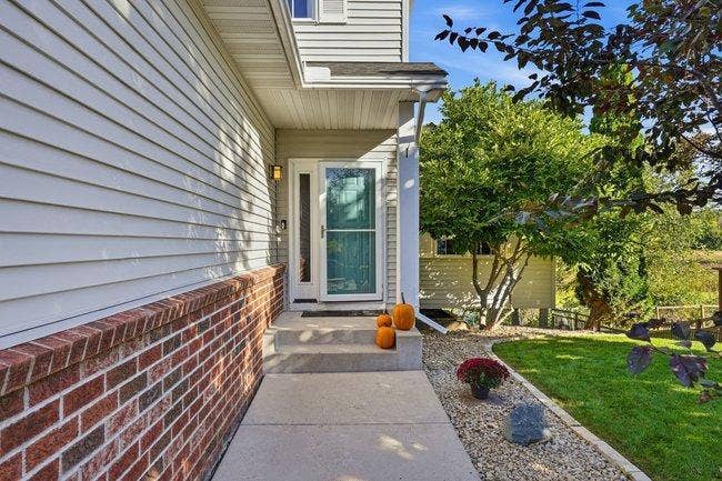 936 Harvest Drive SW, Lonsdale, MN 55046 Entryway