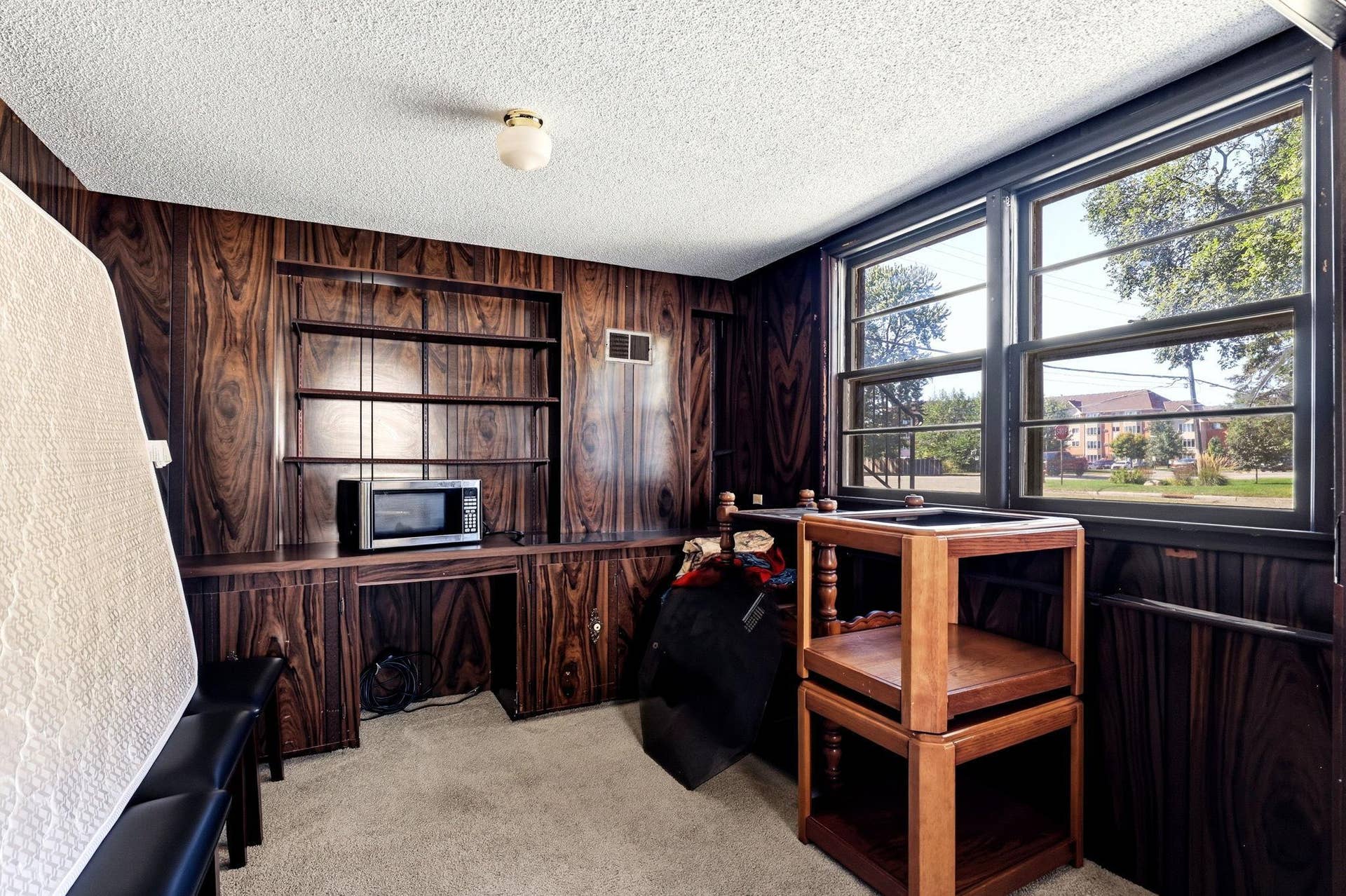 6900 Toledo Avenue N, Brooklyn Center, MN 55429 19-web-or-mls-6900-Toledo-Ave-N-19.jpg