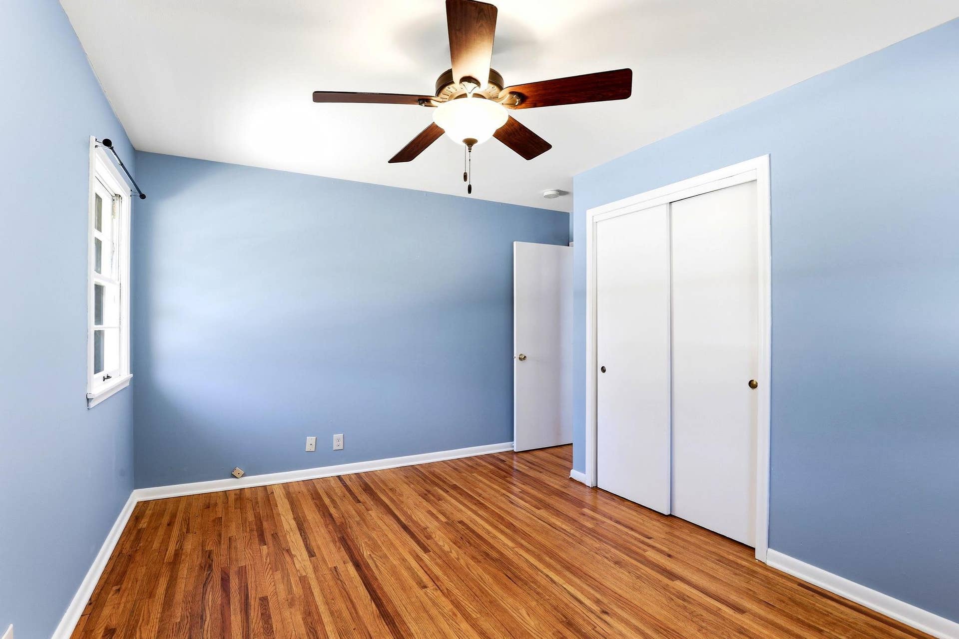 6900 Toledo Avenue N, Brooklyn Center, MN 55429 13-web-or-mls-6900-Toledo-Ave-N-13.jpg