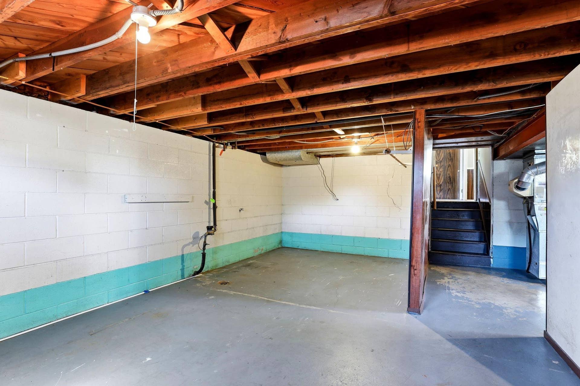 6900 Toledo Avenue N, Brooklyn Center, MN 55429 24-web-or-mls-6900-Toledo-Ave-N-24.jpg