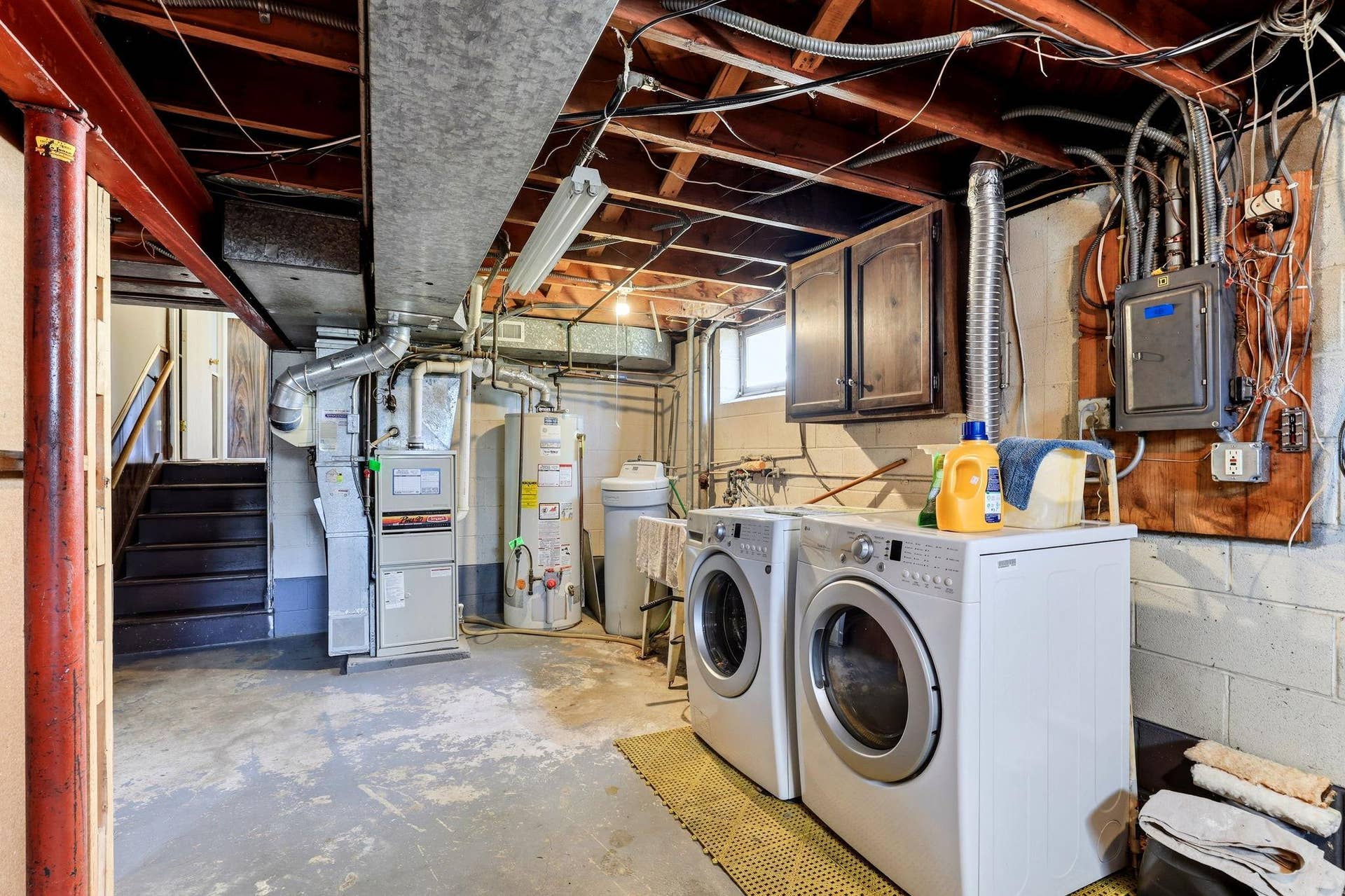 6900 Toledo Avenue N, Brooklyn Center, MN 55429 27-web-or-mls-6900-Toledo-Ave-N-27.jpg