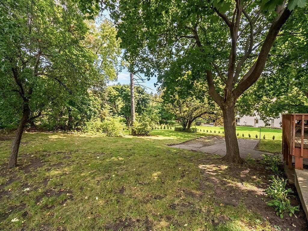9508 Riverview Avenue, Bloomington, MN 55425 Backyard Sport Court